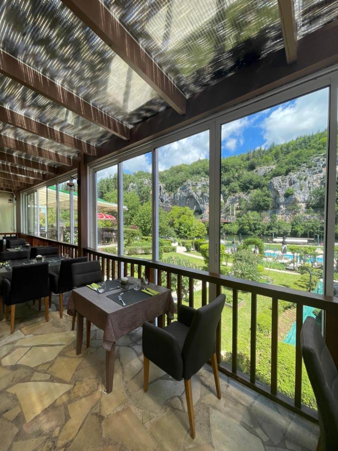 Hotel Restaurant Les Falaises Bouziès Exteriér fotografie