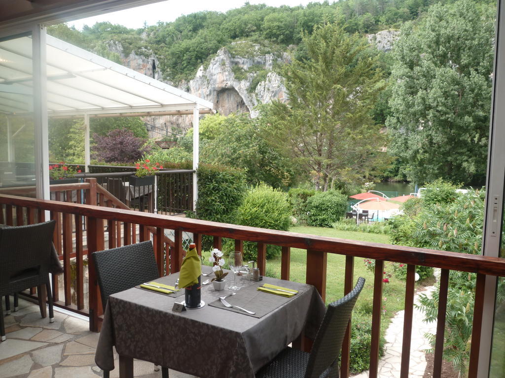 Hotel Restaurant Les Falaises Bouziès Exteriér fotografie