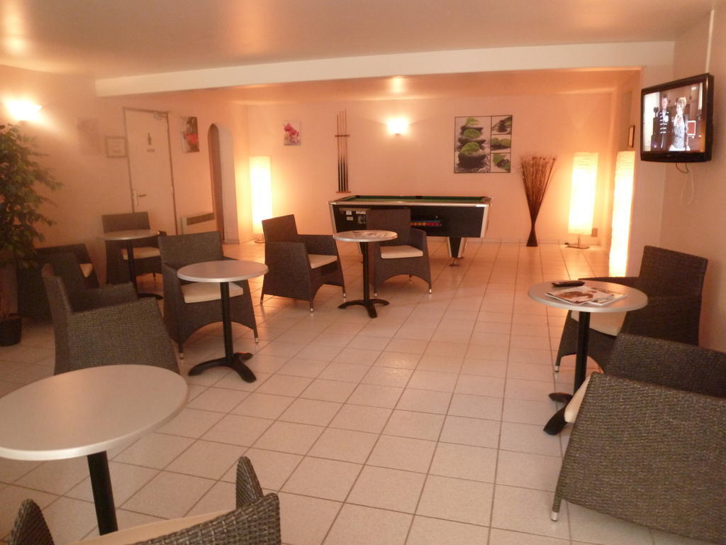 Hotel Restaurant Les Falaises Bouziès Exteriér fotografie